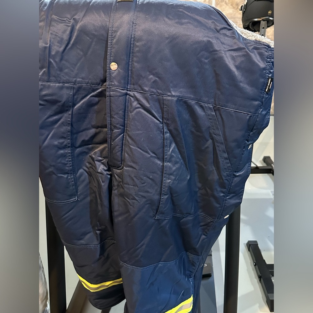 Helly Hansen Men’s bib pants